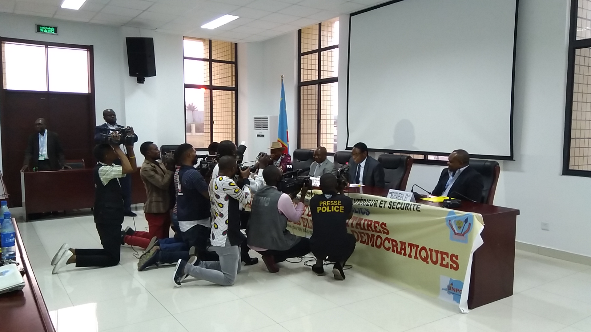 Table ronde d'experts Médias, Ministère de l’Intérieur, État-major des Forces armées congolaises, la Police nationale, l’Agence nationale du Renseignement, le Conseil supérieur de l’audiovisuel et de la communication, Conseil supérieur de la Magistrature, ONG des Droits de l’Homme Kinshasa, septembre 2018